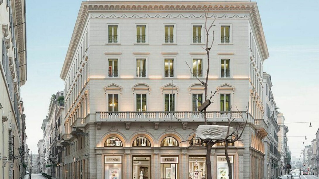 Foglie di pietra. Courtesy of Fendi