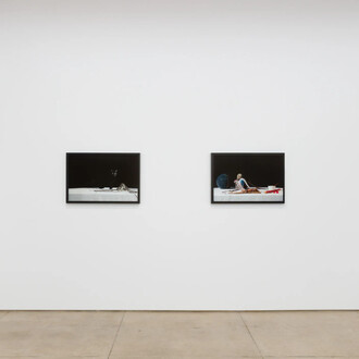 Ohan Breiding, Flaccid candle, rising smoke, exhibition view. Courtesy of Ochi