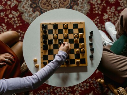 Partita di scacchi, esempio di gioco che stimola le abilità logico e di ragionamento