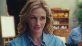 In foto Julia Roberts è Elizabeth Gilbert in una scena del film "Mangia Prega Ama", 2010 , diretto da Ryan Murphy e tratto dal libro omonimo autobiografico di Elizabeth Gilbert