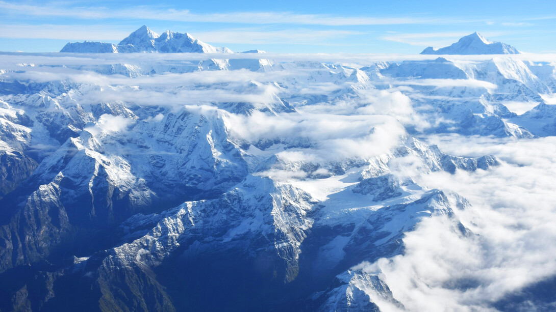 The Himalayan mountains, often referred to simply as the Himalayas, are one of the most significant and awe-inspiring mountain ranges on earth, spanning India, Nepal, Bhutan, China, and Pakistan