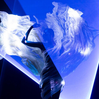 Iris van Herpen, Loie dress, from the Sympoiesis collection, 2025. Courtesy of Brooklyn Museum