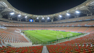 Football, la folie des grandeurs. Depuis quelques années l'Arabie Saoudite investit massivement dans le sport et en particulier le football