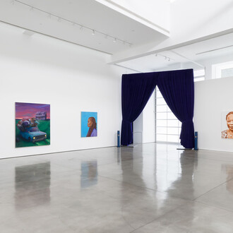 Titus Kaphar, Exhibiting forgiveness, exhibition view. Courtesy of Gagosian Gallery. Photo by Jeff McLane