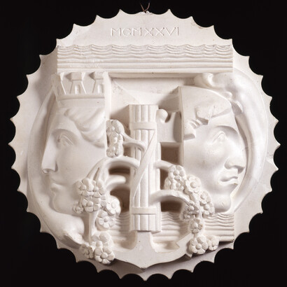 Adolfo Wildt, Médaille pour le Congrès Maritime Fasciste (Medaglia per il Congresso fascista marinaro), 1926, Plâtre, diam. 26 x Pr. 6,5 cm
Venise, Fondazione Musei Civici di Venezia, Galleria Internazionale d’Arte Moderna di Ca’ Pesaro, 2015 © Photo Archive – Fondazione Musei Civici di Venezia
