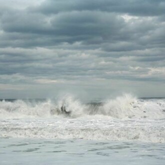 Tria Giovan , White Spring, 2009, Archival inkjet print, 30 x 40 inches