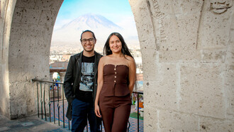 Estefanía y Julián viajaron a Arequipa con el objetivo de cristalizar sus sueños de crecimiento académico y personal