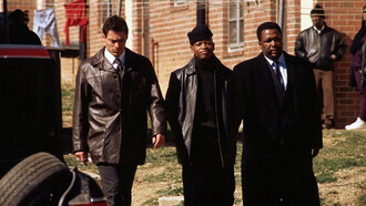 McNulty, DeAngelo Barksdale, and Bunk Moreland in Season 1 © HBO