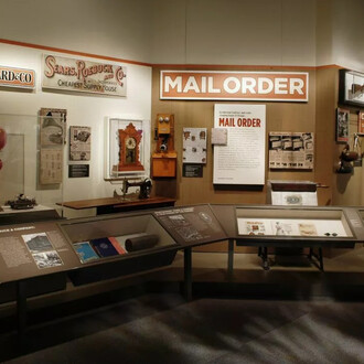Chicago crossroads of America, exhibition view. Courtesy of the Chicago History Museum