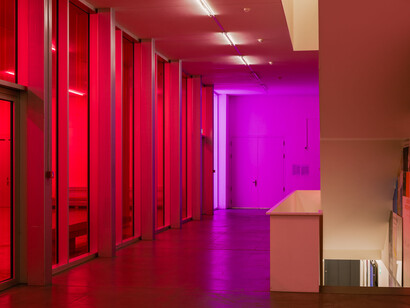 Linda Semadeni, Screen recordings, exhibition view. Courtesy of Migros Museum