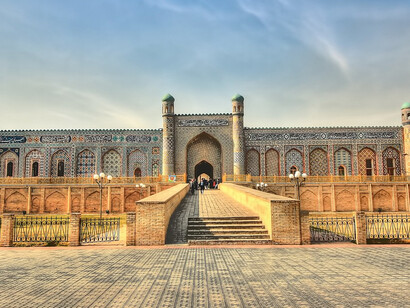 The grandeur of the Palace of Khudáyár Khán in Kokand, Uzbekistan, reveals intricate designs and historical significance, highlighting the opulence of the Kokand Khanate
